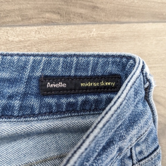 Citizen Of Humanity Arielle Midrise Skinny Raw Hem Ankle Jeans Size 25 - Picture 6 of 6